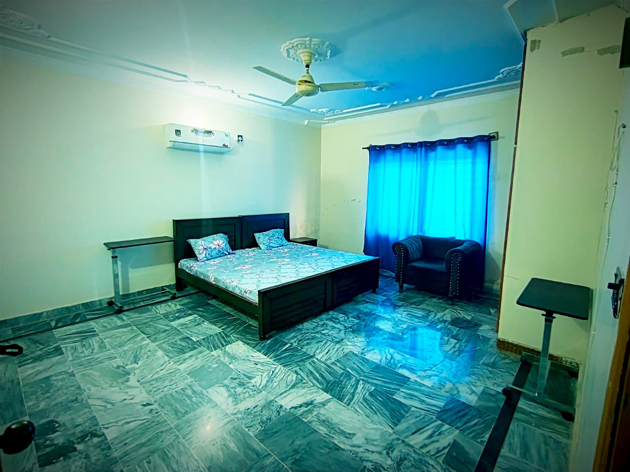 Semi Private Room